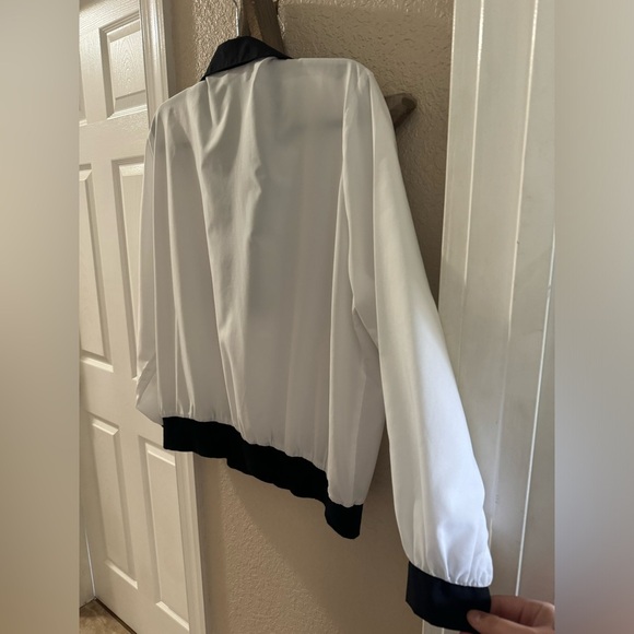 Ms. Bond Vintage (1980s) Longsleeve blouse - Picture 6 of 9